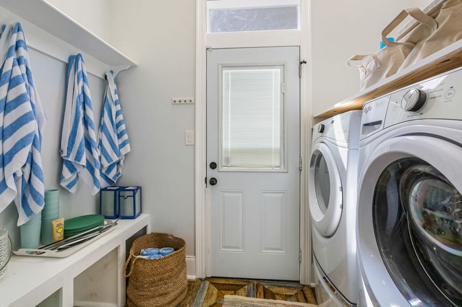 Trendy Art-Filled Mid City Oasis with Heated Pool and Parking image 12