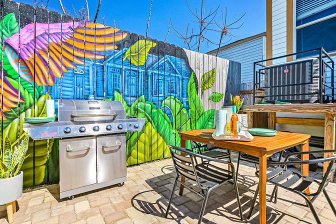 Trendy Art-Filled Mid City Oasis with Heated Pool and Parking image 5
