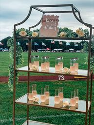 Luxury Picnic Experience with Optional Photographer & Themed Party Favors image 12