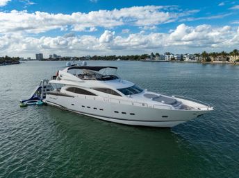 Private Yacht Charters in Miami: Luxurious Vessels for Every Occasion image 17