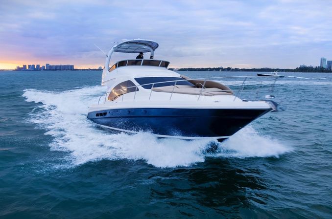 Private Yacht Charters in Miami: Luxurious Vessels for Every Occasion image 9