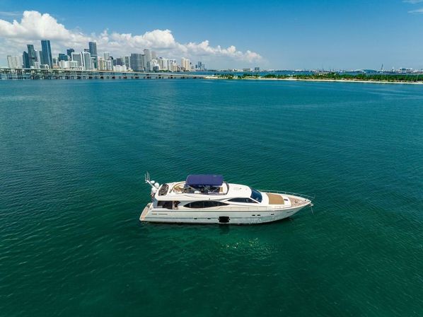 Private Yacht Charters in Miami: Luxurious Vessels for Every Occasion image 13