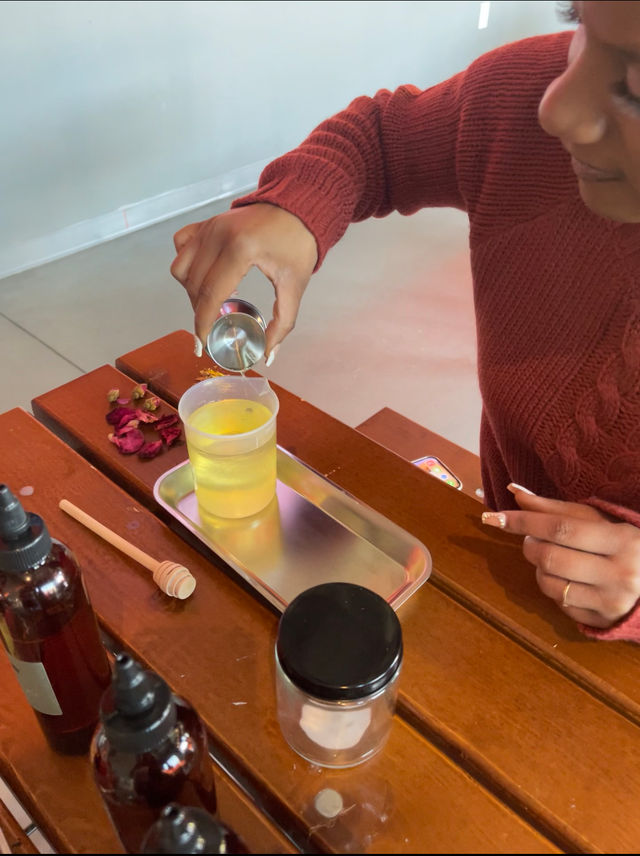 Chic Candle Crafting on the Go: Mobile BYOB Candle Making Experience image 3