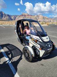 4-Hour Electric FUV Tour: Redrock Scenic Loop image 4