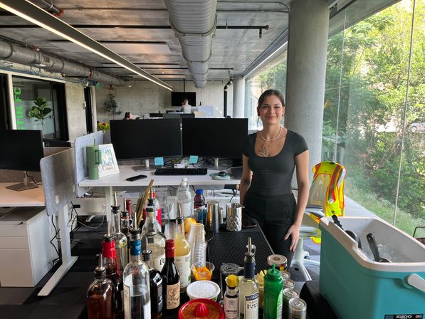 5 O'clock Somewhere: Mobile Bartending & Event Staffing image 6