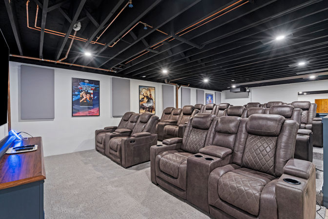 Skyway Retreat: Expansive Estate with Cinema, Games Room + Putting Green image 46