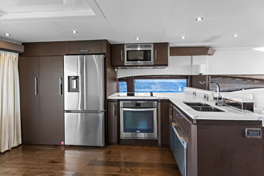 Yacht Life, Bachelorette Style: Your Ultimate Private Party on the Water image 9