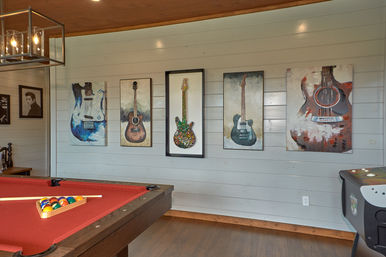 Gatlinburg Splash: Luxury Cabin with Indoor Pool, Hot Tub, Game Room + Theater Room image 24