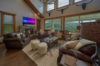 Gatlinburg Splash: Luxury Cabin with Indoor Pool, Hot Tub, Game Room + Theater Room image 29