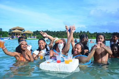 Hip Hop Beats and Live DJ Adults-Only Party Boat with Free Drinks & Transportation image 9