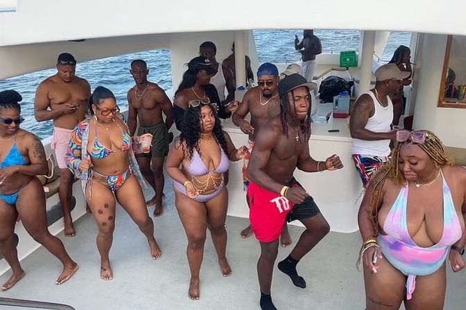 Hip Hop Beats and Live DJ Adults-Only Party Boat with Free Drinks & Transportation image 6