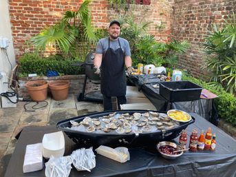 New Orleans Classic Raw or Grilled Oyster Bar Experience with Caviar (BYOB) image 2