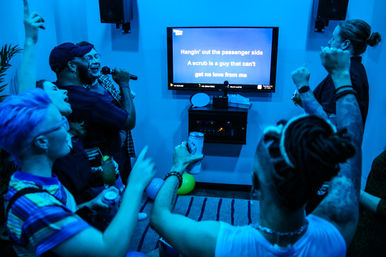 Private Room Karaoke: Sing & Dance Your Heart Out image 4