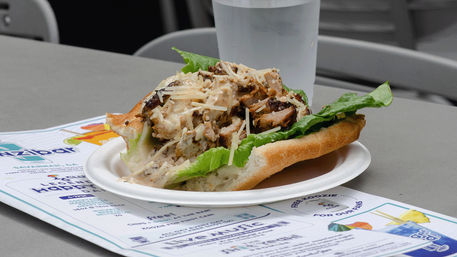 Distinctly Savannah Food Tour: Local Guide + All Tastings Included image 3