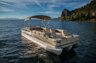 25' Bennington Tritoon Charter with Lilly Pad, Water Toys & More at Tahoe Keys Marina (BYOB) image 2