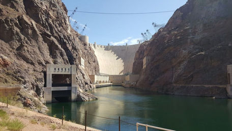 Dam Good Time: The Hoover Dam Rafting Tour image 2