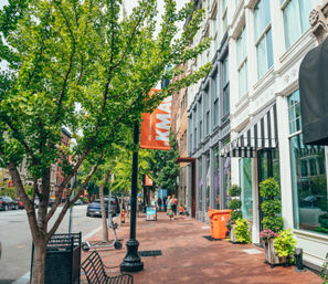 Louisville Legends: Downtown Derby City Food & History Tour image 7