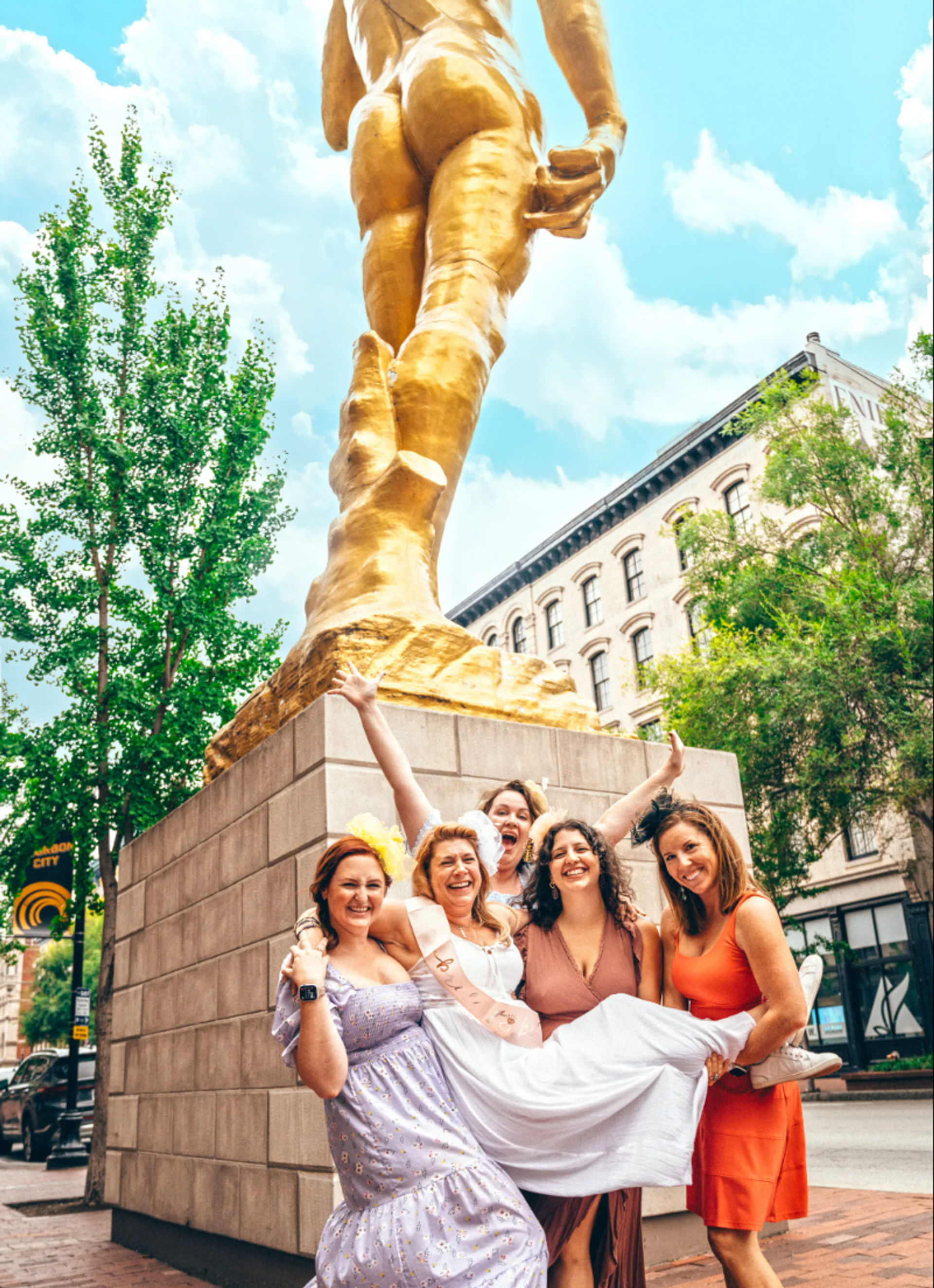 Louisville Legends: Downtown Derby City Food & History Tour image 2