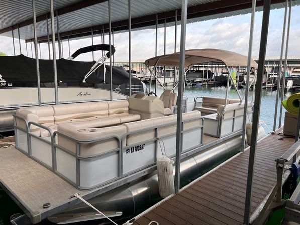 Nauti ATX: Top Rated Lake Travis Pontoon Party- Includes Captain, Stocked Cooler & Lily Pad image 10