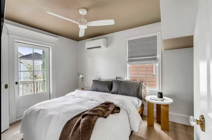 3 Bedroom Private Home Downtown @ Emerson Square  image 10