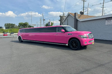 Infiniti QX80 Pink Limo for Ultimate Girls' Nights image 7