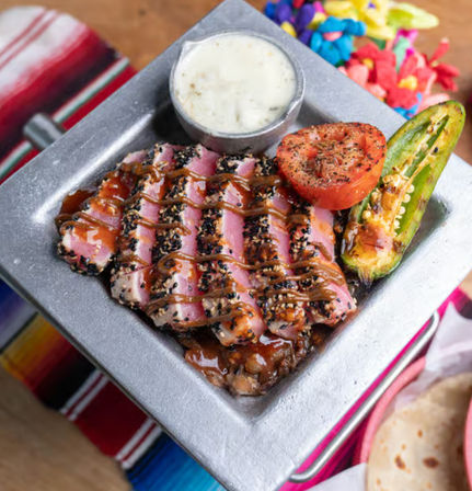 El Tiempo Cantina image 3