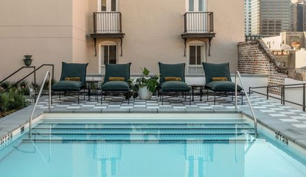 Hotel Perle: Luxurious Boutique Hotel with Multi-Room Suites & Rooftop Pool image 6