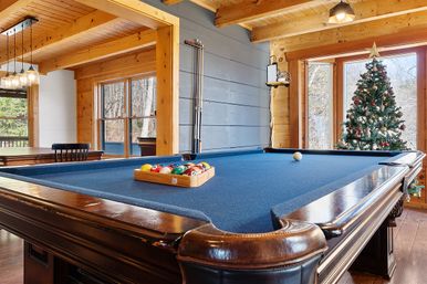 Dream View Lodge: Fire Pit, Hot Tub + Indoor Pool, Theater & Epic Mountain Views image 8