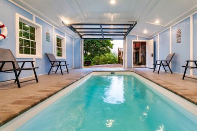 Dream View Lodge: Fire Pit, Hot Tub + Indoor Pool, Theater & Epic Mountain Views image 4