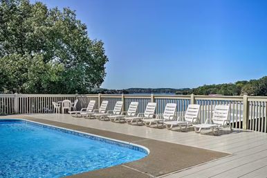 Waterfront Luxe at LOZ: Two-Level Condo with Pools + Scenic Views image 32