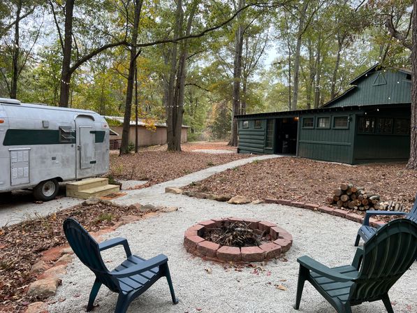 Private Glampsite on a 17-Acre Atlanta Farm image 4