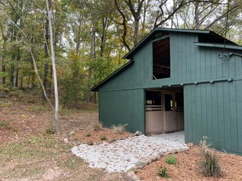 Private Glampsite on a 17-Acre Atlanta Farm image 13
