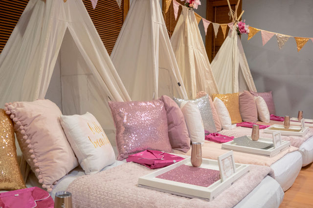 Glam Night In: Luxury Sleepover & Party Setup for Bachelorettes, Birthdays & Girls’ Nights image 4