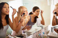 Thumbnail image for Sip 'n Glow: Customized Makeup Lesson, Product Consultation & Makeup Bag Edit with a Pro Artist