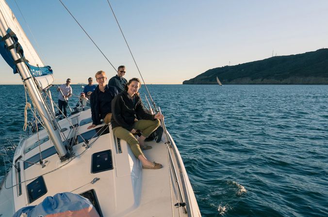 Midday Sailing Adventure: Best Wind, Wildlife & Views on a Catalina 400 image 9
