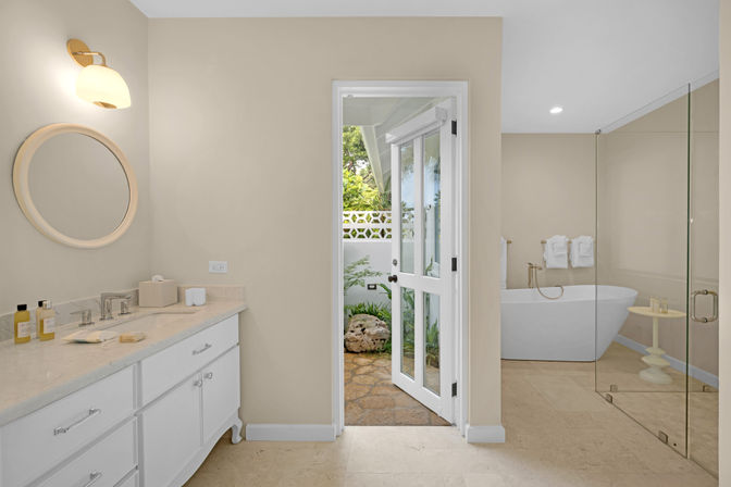 Abacus Villa: Complimentary Van & Driver for Stays 7+ Nights image 31