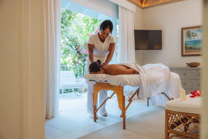 Abacus Villa: Complimentary Van & Driver for Stays 7+ Nights image 24