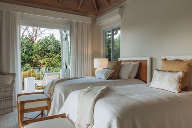 Abacus Villa: Complimentary Van & Driver for Stays 7+ Nights image 7