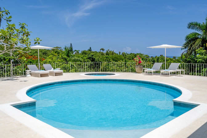Abacus Villa: Complimentary Van & Driver for Stays 7+ Nights image 25