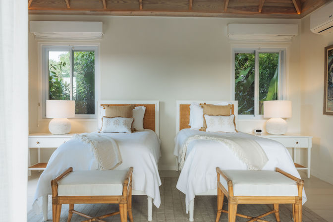 Abacus Villa: Complimentary Van & Driver for Stays 7+ Nights image 6
