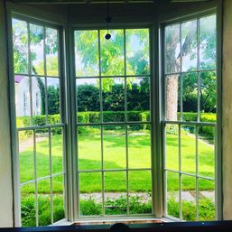 Sweet Escape: Historic 3500 sq ft Luxury Estate: Heated Pool, Hot Tub & Walkable to Main St image 54