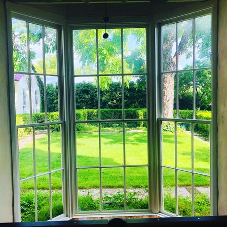Sweet Escape: Historic 3500 sq ft Luxury Estate: Heated Pool, Hot Tub & Walkable to Main St image 54