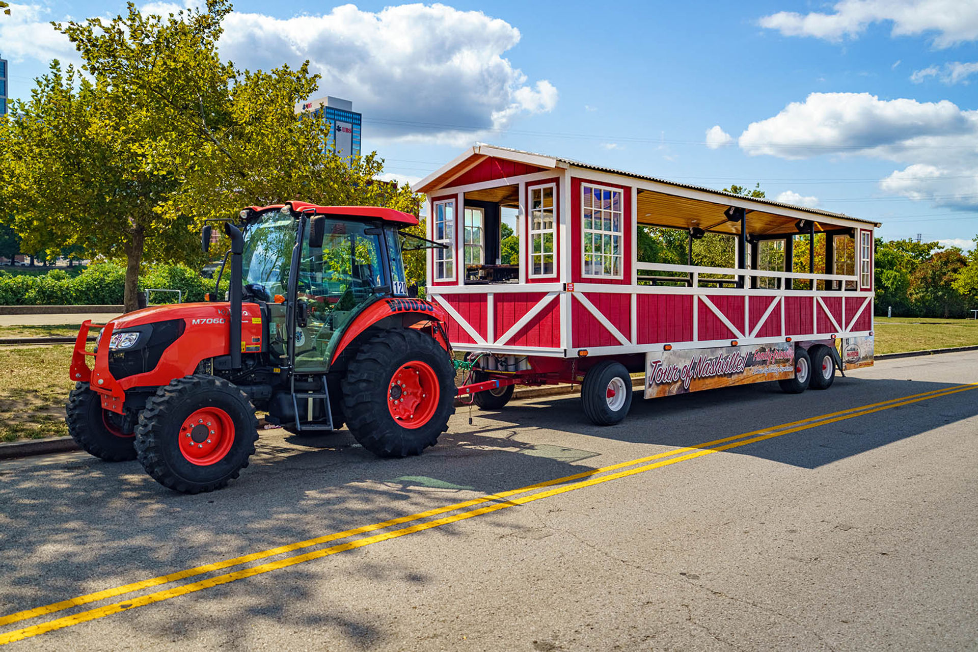 Southern Spirit Hayride: Nashville’s Best Sights & Sounds Tour  image 1