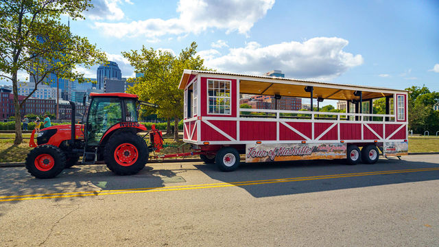 Southern Spirit Hayride: Nashville’s Best Sights & Sounds Tour  image 3