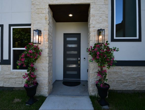 The Secret Garden HTX: Stylish 5 BR Home with Hot Tub, Chef, Massage & Mixology class image 66