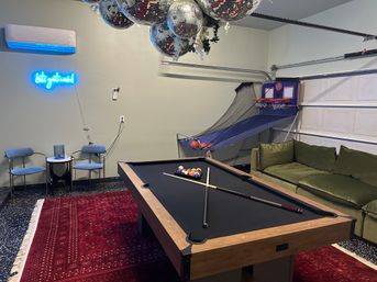 The Secret Garden HTX: Stylish 5 BR Home with Hot Tub, Chef, Massage & Mixology class image 74