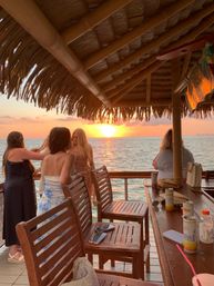 Sunset Tiki Tour image 7