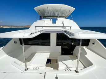 Luxury 2 Bay Catamaran with Snorkeling, Open Bar & Lunch (Up to 30 Passengers) image 32