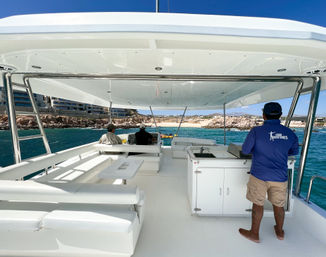 Luxury 2 Bay Catamaran with Snorkeling, Open Bar & Lunch (Up to 30 Passengers) image 31