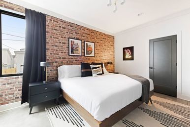 The Duet at Lynwood Row: 3-Story Home with Rooftop Lounge image 4